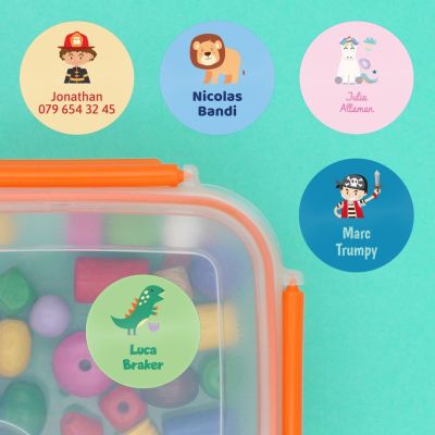 15 Round labels for daycare